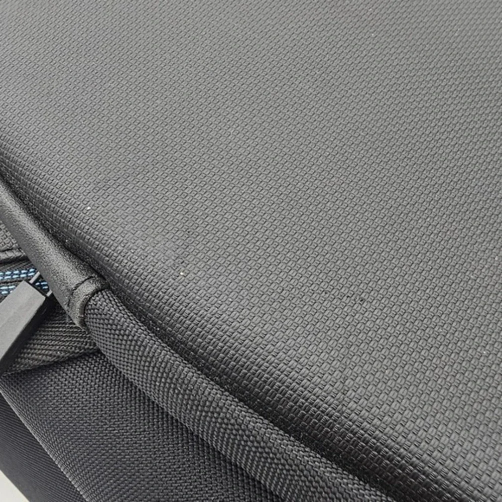 Alienware Vindicator 2.0 Gaming Laptop Backpack Black Blue Accents 17 Inch‎
